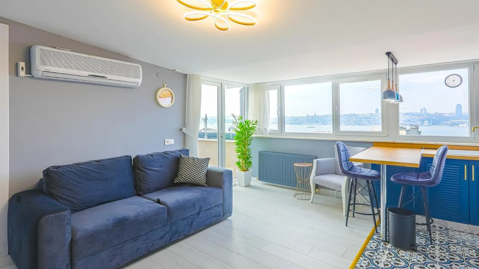 Lovely Flat 500 M To Uskudar Ferry Station Istanbul