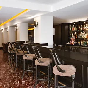 5* מלון Crowne Plaza - Old By Ihg